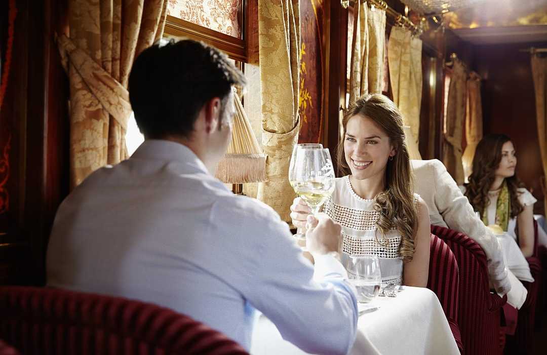 Tren Al-Andalus. Photo courtesy of: www.eltrenalandalus.com