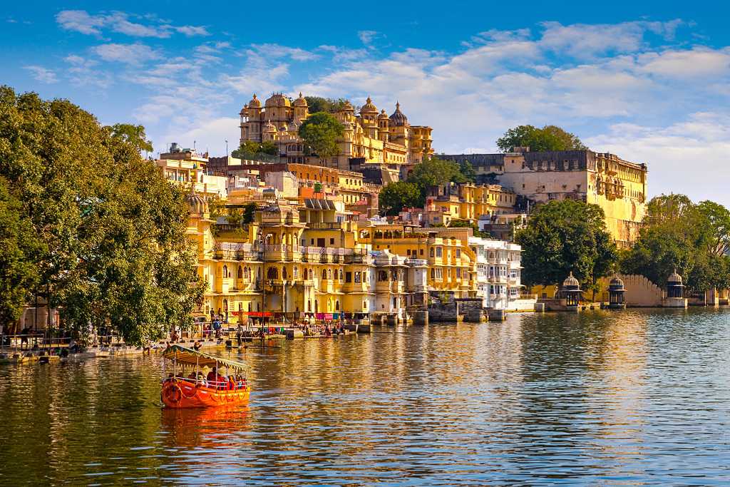 Pichola Lake in Udaipur, India