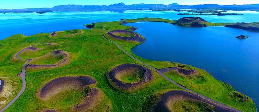 Volcanic craters at Lake Myvatn, Iceland Volcanic craters at Lake Myvatn, Iceland