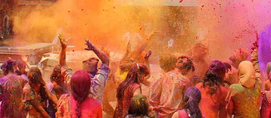 Culture, Cuisine & Wilderness Tour of South India Holi festival in India