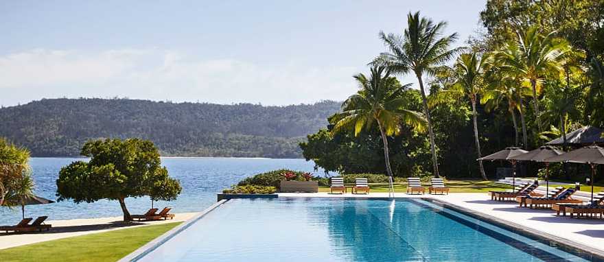 Qualia Resort Pebble Beach pool. Photo courtesy of Hamilton Island Qualia Resort Pebble Beach pool on Hamilton Island